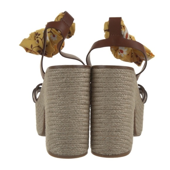 Miu Miu | NWOB Leather Platform Sandals with Yellow Ankle Straps - Size IT 40 - Picture 7 of 9